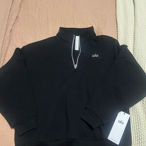 Alo Black Quarter-Zip Pullover Sweatshirt